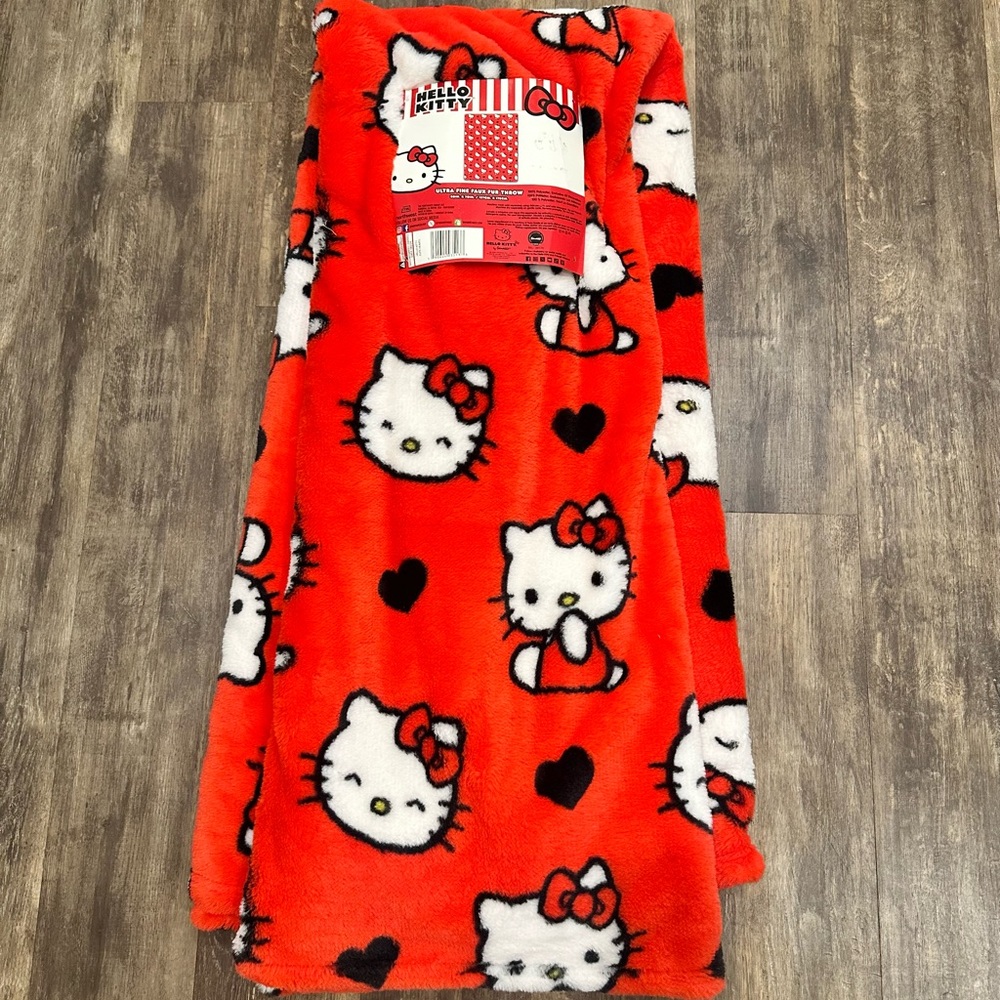 Hello Kitty Plush Throw Blanket